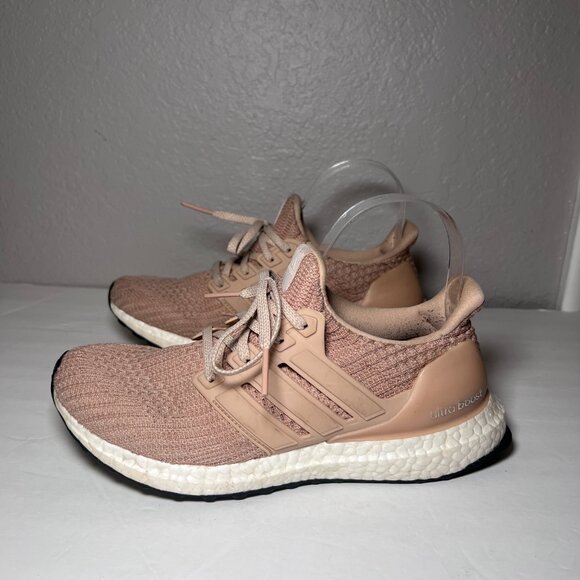 adidas gazelle silver green womens Tenis Adidas Ultraboost 4.0 Mujer H05260 Running Beige